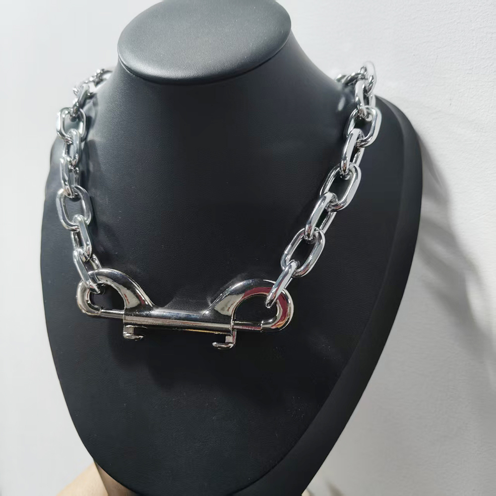 Streetwear Brand Jewelry - Hiphop streetwear merk karabijn ketting ins