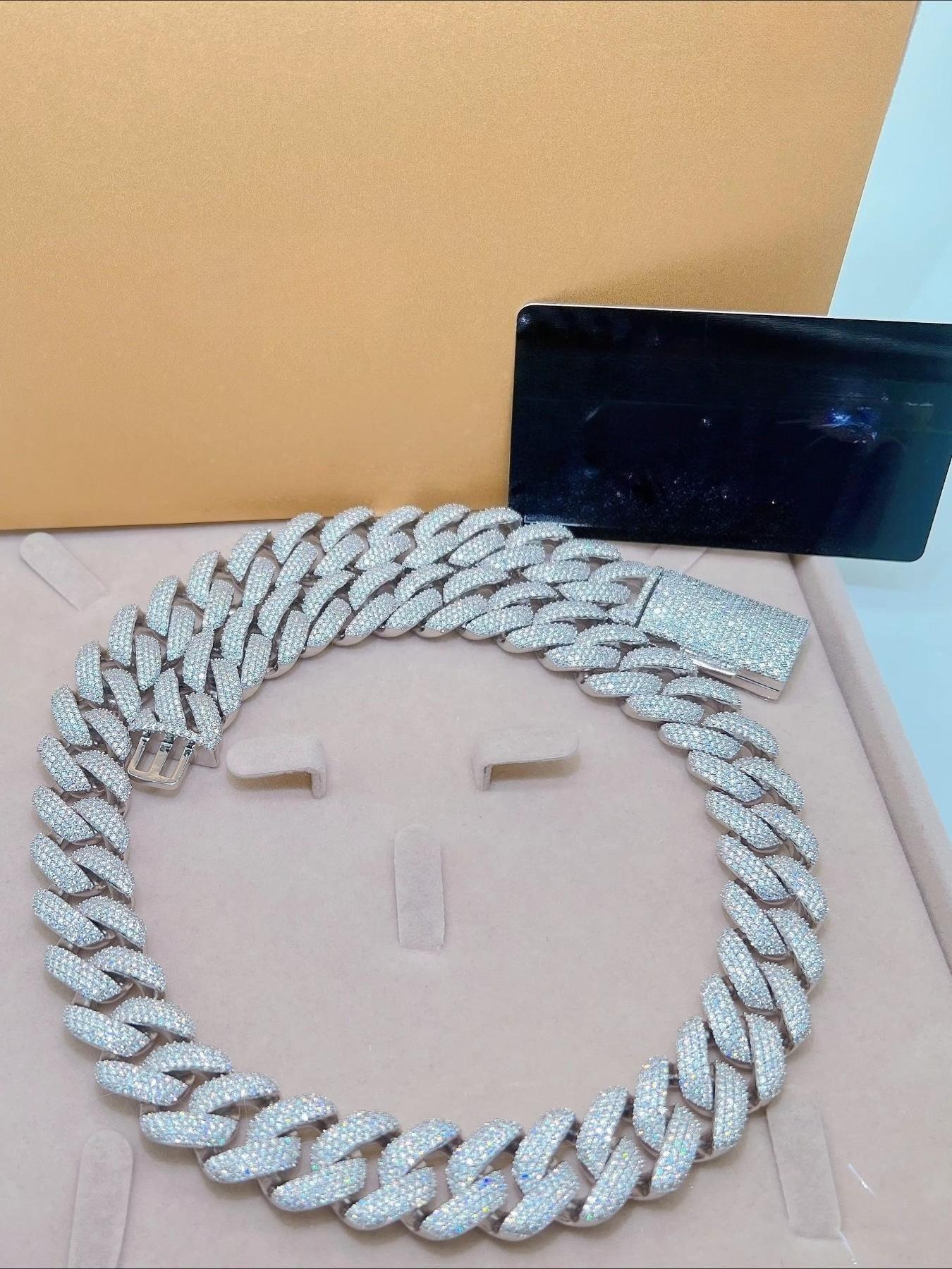 Luxe VVS nieuw design gekoelde - Streetwear Brand Jewelry recensie en prijs